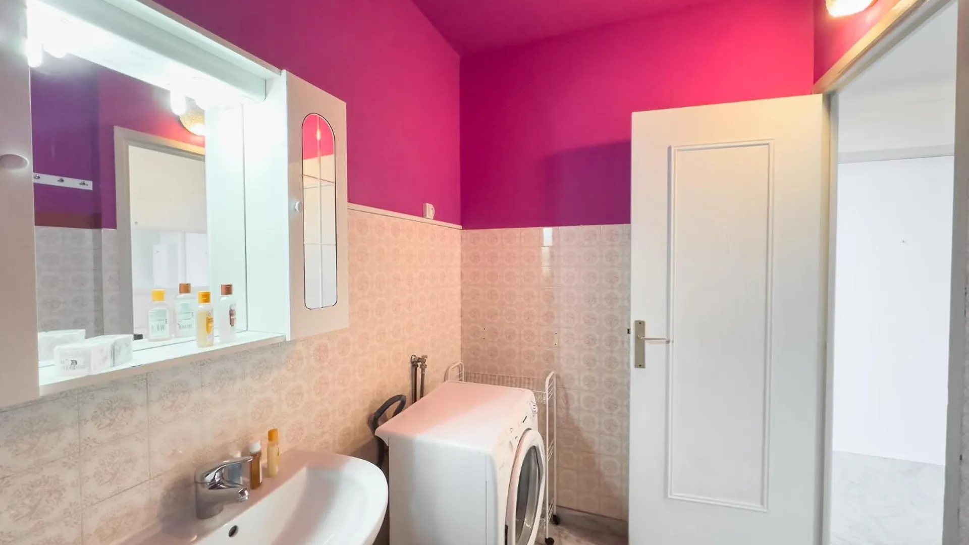 Holiday On The Beach, Bnb Rickeys Roquebrune-Cap-Martin